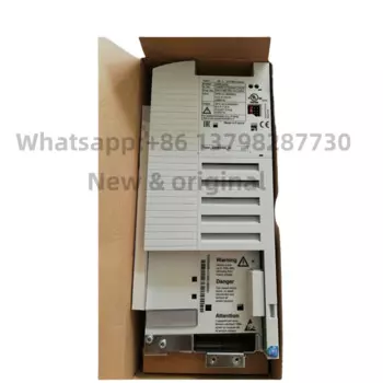 Новый оригинальный преобразователь частоты 8200 E82EV402K4C E82EV402K4C200