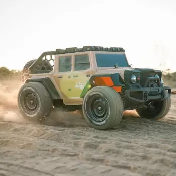 Новый полноприводный внедорожник «Винтажный Wrangler» 1:16, электрическая высокоскоростная гоночная модель, игрушка