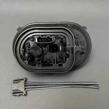 Новый правый левый задний фонарь, держатель лампы для печатной платы для VW Tiguan 5N 2008 2009 2010 2011 2012 5N 0945257 C 5N 0945258 C