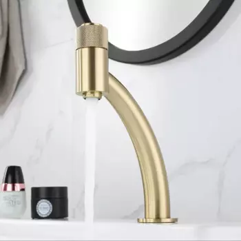 Новый смеситель для ванной комнаты щетка для смешивания Gold, смеситель для холодной и горячей воды, смеситель для раковины с нажимной кнопкой, крепление на раковину