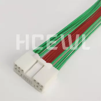 Обеспечивает автомобильный усилитель мощности серии NH, хост NH10 + CS10FW NH10 + CS10MW с соединителями жгута проводов