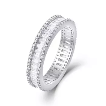 Обручальное кольцо с муассанитом, серебро 925 пробы