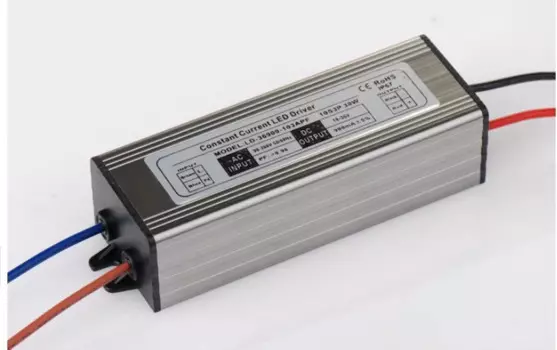 Оптовая продажа 10 шт./лот 30w 10s3p светодиодный водонепроницаемый драйвер IP66 DC24-36V 900MA с высоким PFC