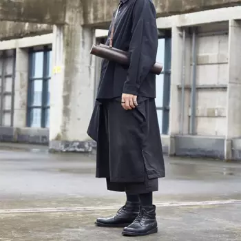 Оригинальный дизайн, плиссированные повседневные брюки с широкими штанинами, в японском стиле темного цвета, свободные мужские брюки с шаговым швом