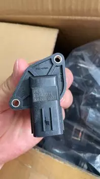 Оригинальный расходомер массового расхода воздуха E5T62271 PE01-13-215 PE0113215, датчик объемного расхода воздуха Maf для детской модели 2,0 л, 2,3 л, 2,5 л, 1 шт.