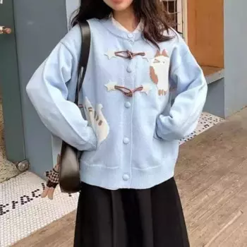 Осень-зима 2024, новинка, свободный мягкий вязаный свитер с пуговицами из коровьего рога, жаккардовый свитер с котом в студенческом стиле, Женское пальто