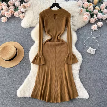 Осенне-зимние платья, женская одежда 2023, элегантное вязаное платье с длинными расклешенными рукавами и круглым вырезом, повседневное платье миди