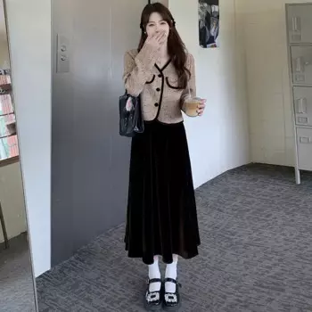 Осенне-зимний элегантный комплект из двух предметов для женщин, пиджаки с v-образным вырезом, топы и бархатное платье на бретельках, женские костюмы большого размера в тон кофе