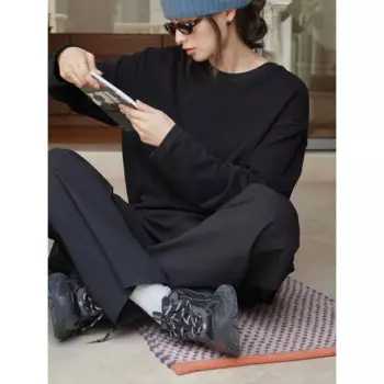 Осенне-зимняя женская повседневная однотонная свободная футболка с круглым вырезом и длинным рукавом