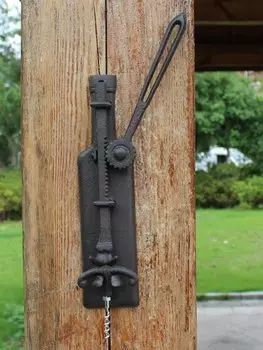 Открывалка для вина из чугуна