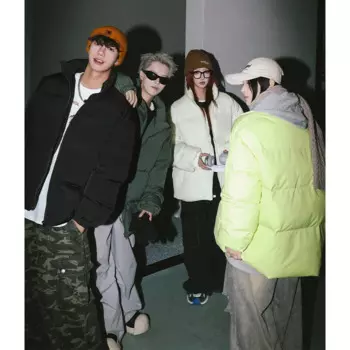Парка женская короткая однотонная, в стиле K-POP