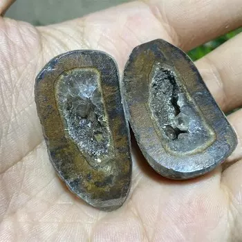 Парные кристаллы друзы DriB