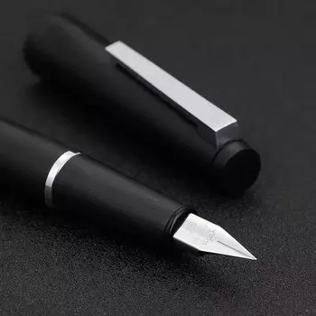 Перьевая ручка JINHAO 80 черная 0,38 мм