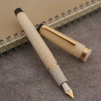 Перьевая ручка Jinhao 82 флуоресцентная EF F M