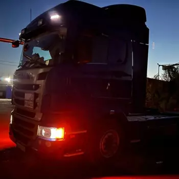 Передние дневные ходовые огни для грузовиков Scania P G R T