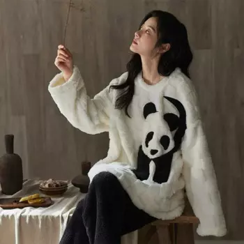 Пижама бархатная женская зимняя с вышивкой панды