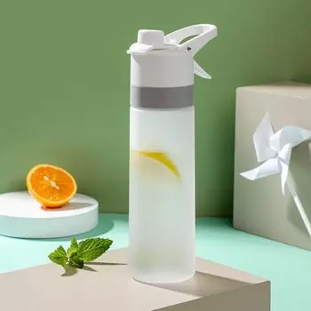 Пластиковая бутылка для воды Nike 700 мл