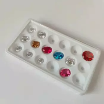 Пластиковая коробка для хранения украшений ATFUMEL