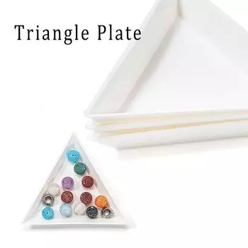 Пластиковые белые треугольные контейнеры для бусин AGCFABS