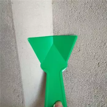 Пластиковые угловые скребки для затирки 2 шт.