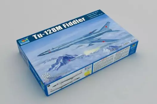 Пластиковый сборный набор для сборки самолета Fiddler модель Trumpeter, масштаб 01687, 1/72, Tu-128M
