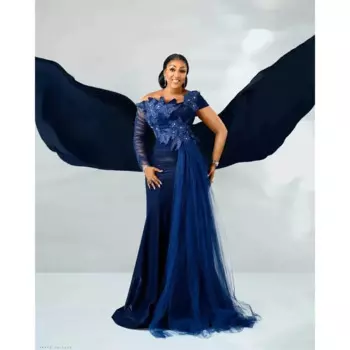 Платье женское вечернее со шлейфом и юбкой-годе