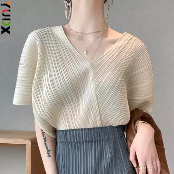 Плиссированная Дизайнерская одежда YUDX, новинка 2022, летняя корейская модная женская шифоновая футболка с V-образным вырезом и рукавом летучая мышь, топы