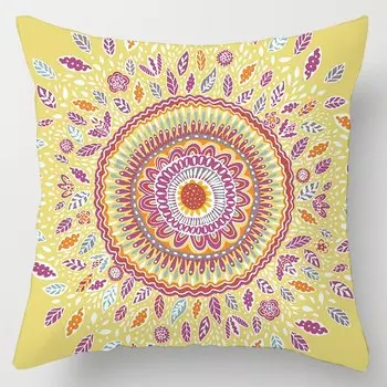 Плюшевая подушка с принтом банданы 45x45 см