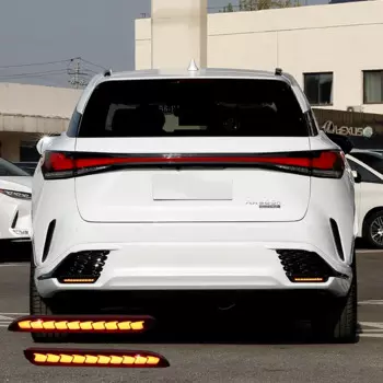 Подходит для 2023-2024 Lexus RX500 задний бампер