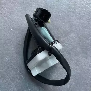 Подлинный 957351C010 передний левый LH боковой привод дверного замка в сборе двигатель для Hyundai Getz Click 2002-2010 95735-1C010 автозапчасти