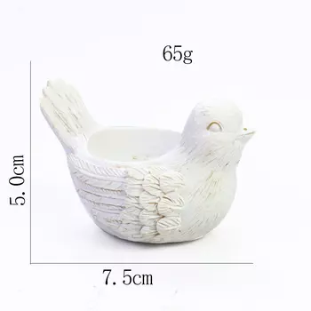 Подсвечник из полирезина белый