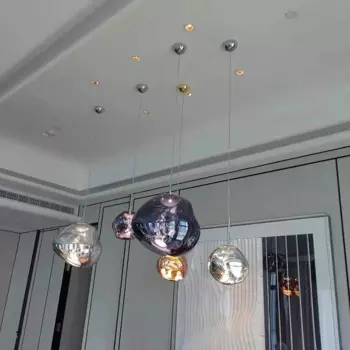 Подвесные светильники YANKE из акрила/стекла