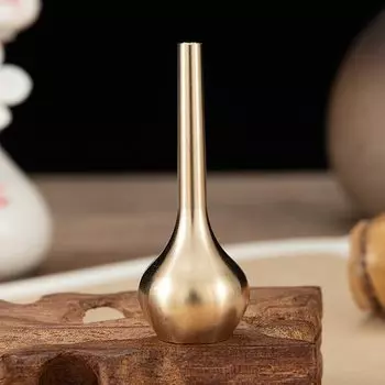 Полосатая пластиковая ваза SHNGki