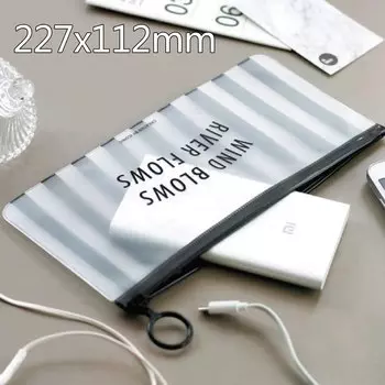 Прозрачная косметичка eTya