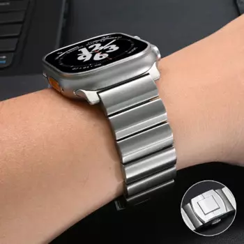 Ремешок титановый для Apple Watch Ultra 2, люксовый браслет с пряжкой из нержавеющей стали 316L для Iwatch 9 8 7 6 5 4, 49 мм 45 мм 44 42 мм