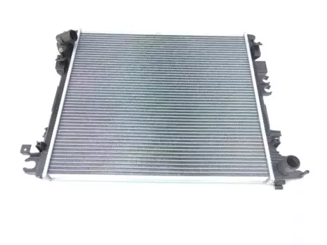 Резервуар для воды 20-24 для Jeep Wrangler