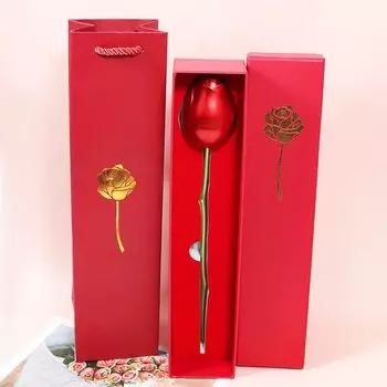 Розовая подарочная коробка для украшений