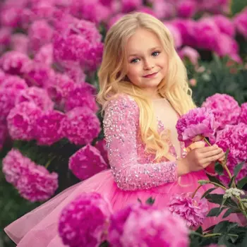 Розовое женское платье-подиум, платье с блестками