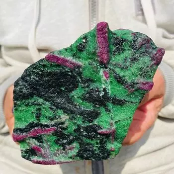 Рубин Zoisite DHGAOGE