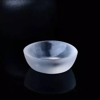 Ручная резная чаша из селенита Harmonious Crystalloid