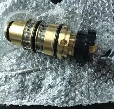 Самоэль Термостатический смесительный клапан для душа