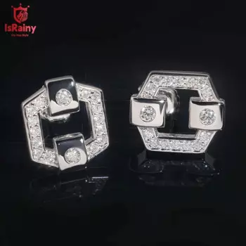 Серьги-гвоздики из серебра 925 пробы с муассанитом