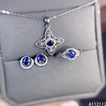 Серьги и кольцо женские из серебра 925 пробы с сапфиром