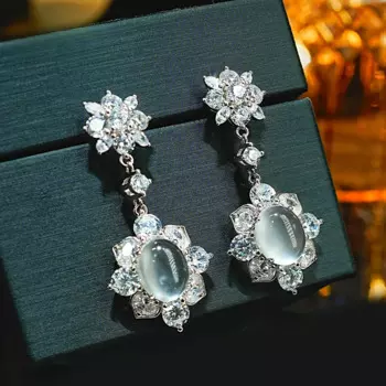 Серьги из серебра 925 пробы с нефритом и пеной