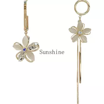 Серьги с бахромой с опаловыми лепестками