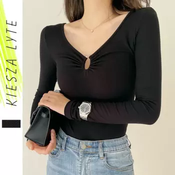 Сексуальный пуловер, черная вязаная футболка, женская одежда, весна 2024, с длинным рукавом, v-образным вырезом, металлическими пуговицами, вязаный топ, джемперы, женский свитер