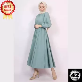 Сезонное черное платье-хиджаб