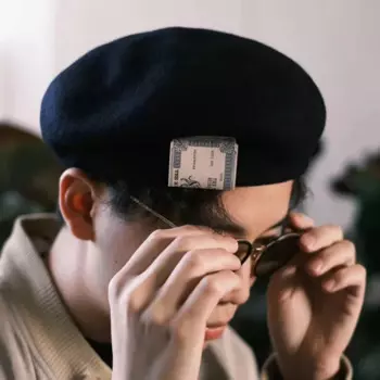 Шерстяной берет HW D0g