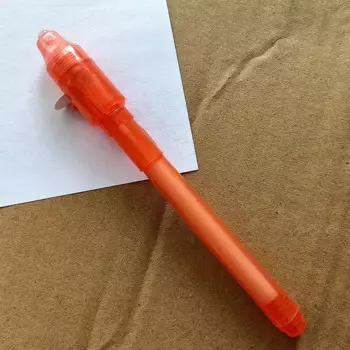 Шпионская ручка с УФ светом MOONBIFFY