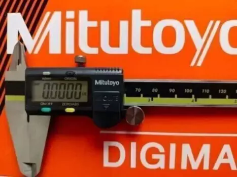 Штангенциркуль Mitutoyo цифровой, 500-197-20, 200 мм/0-8 дюймов